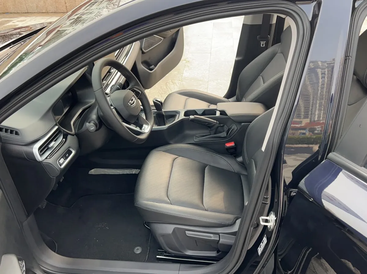 GEELY EMGRAND ELITE 2022