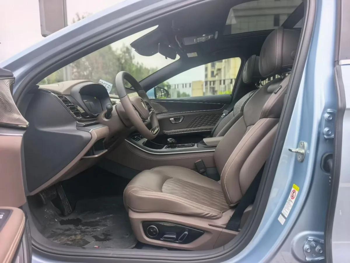 BYD HAN PRESTIGE 2023
