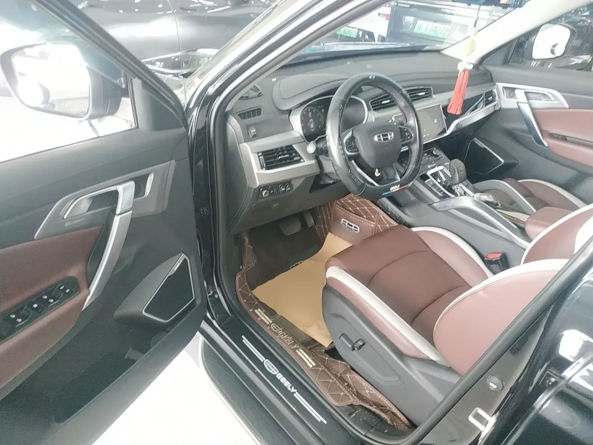 GEELY AUTO BOYUE X 2022