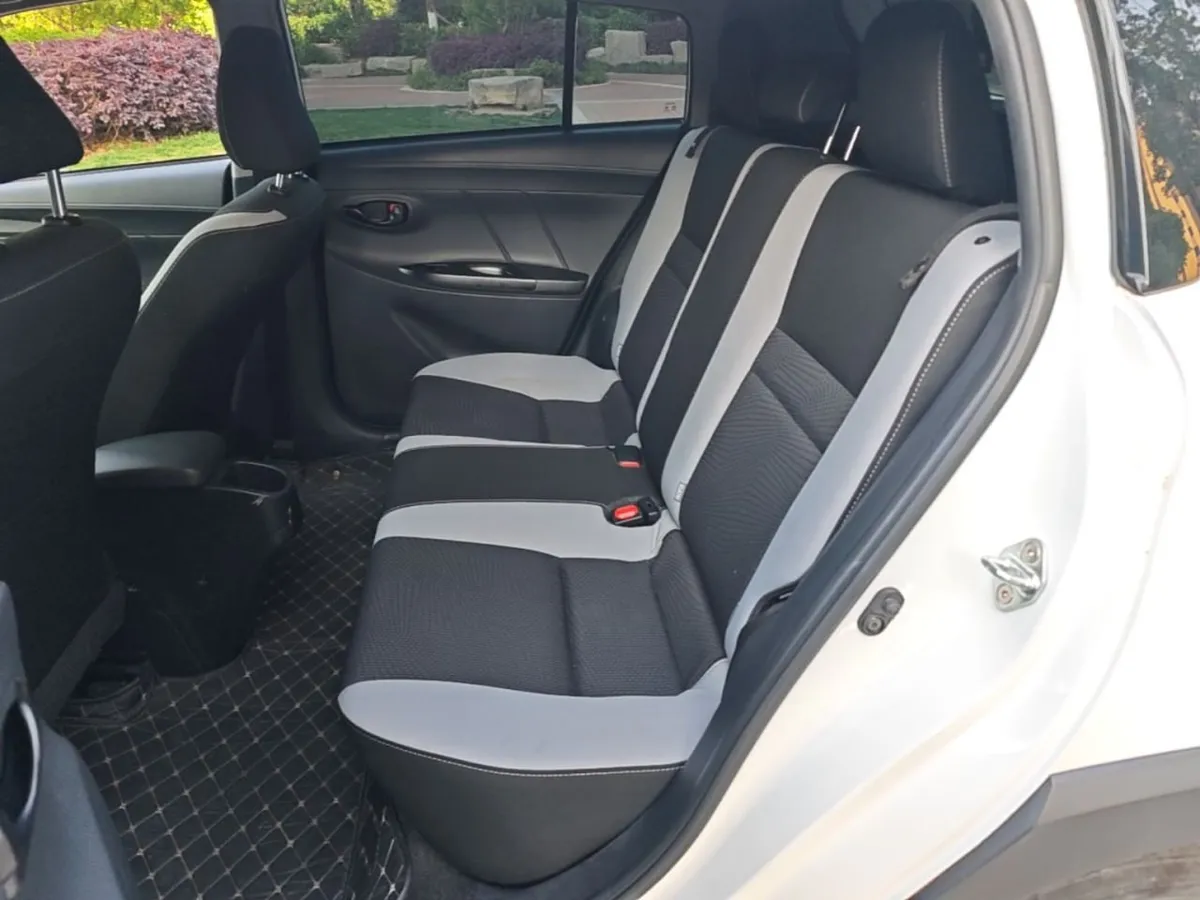 TOYOTA YARIS L 2022