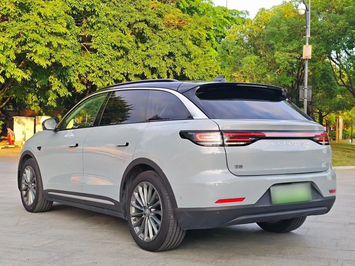 LEAPMOTOR C11 LUXURY 2024