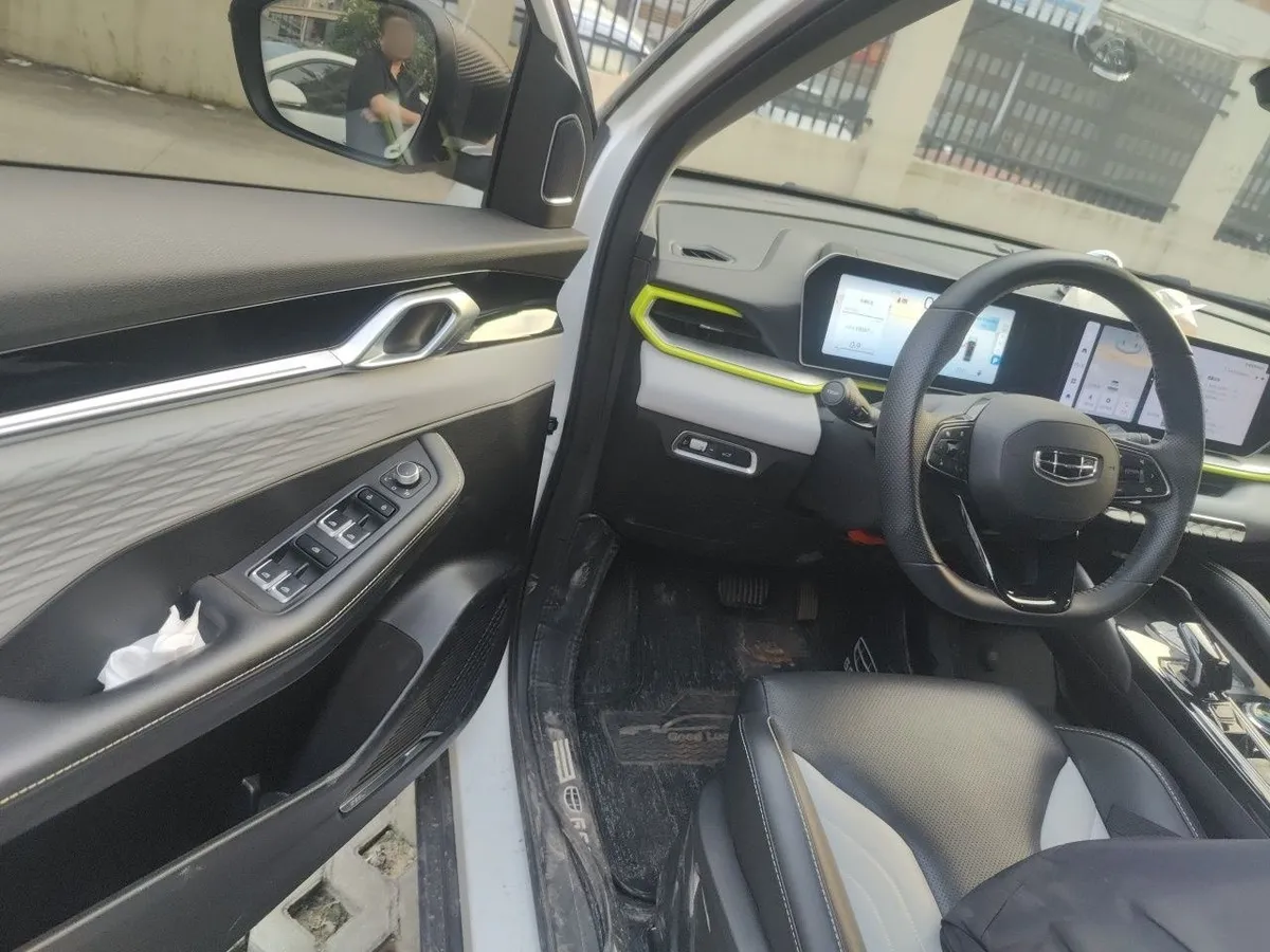 GEELY AUTO COOLRAY 2022