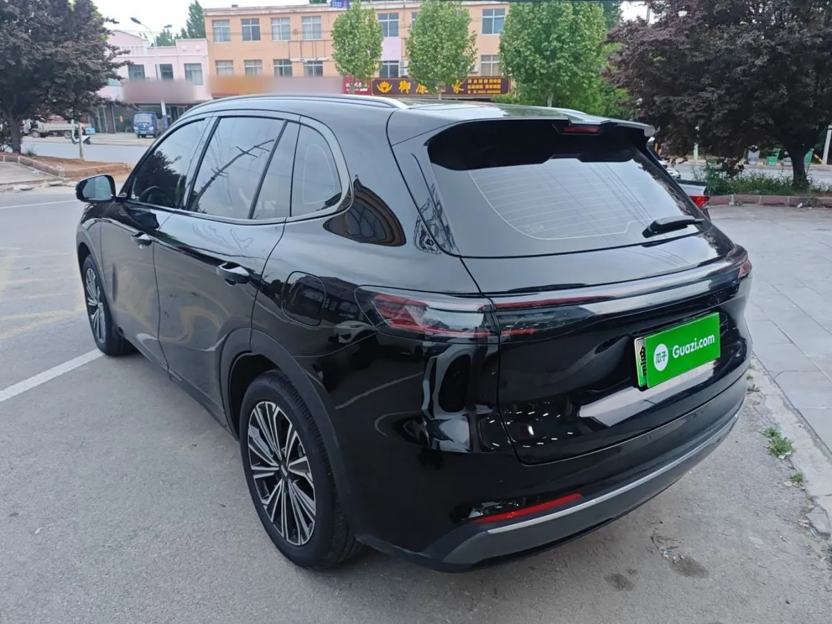 GEELY GALAXY STARSHIP EM-I GALAXY STARSHIP 7 EM-I 2025