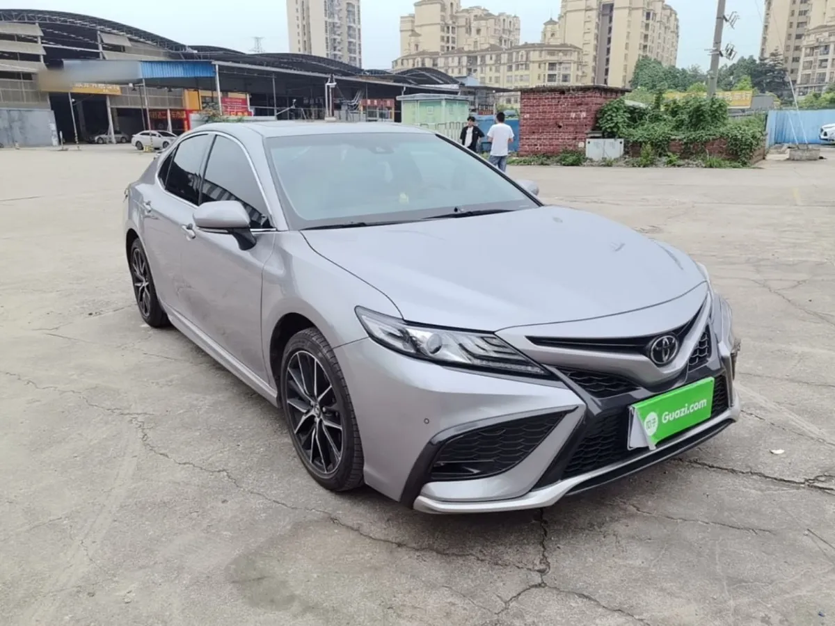 TOYOTA CAMRY SE 2022