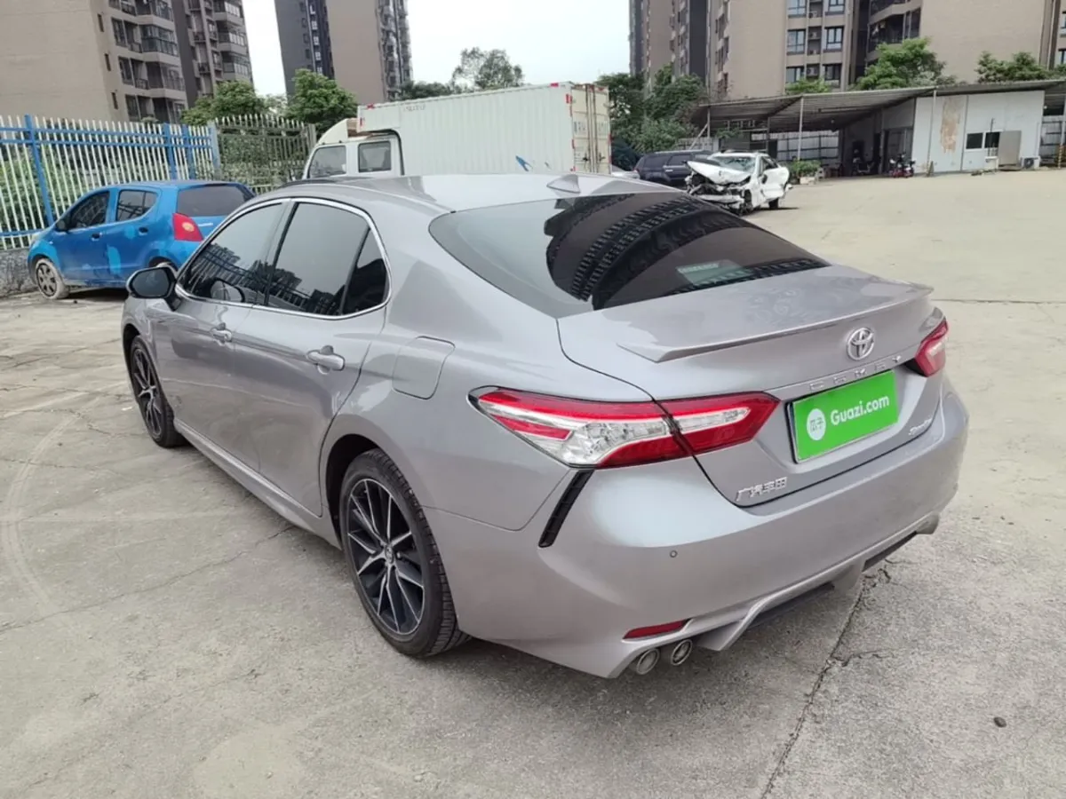TOYOTA CAMRY SE 2022