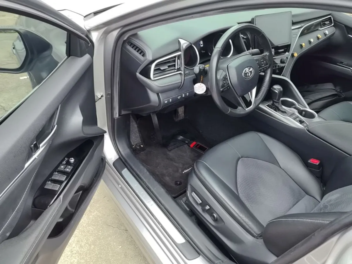 TOYOTA CAMRY SE 2022