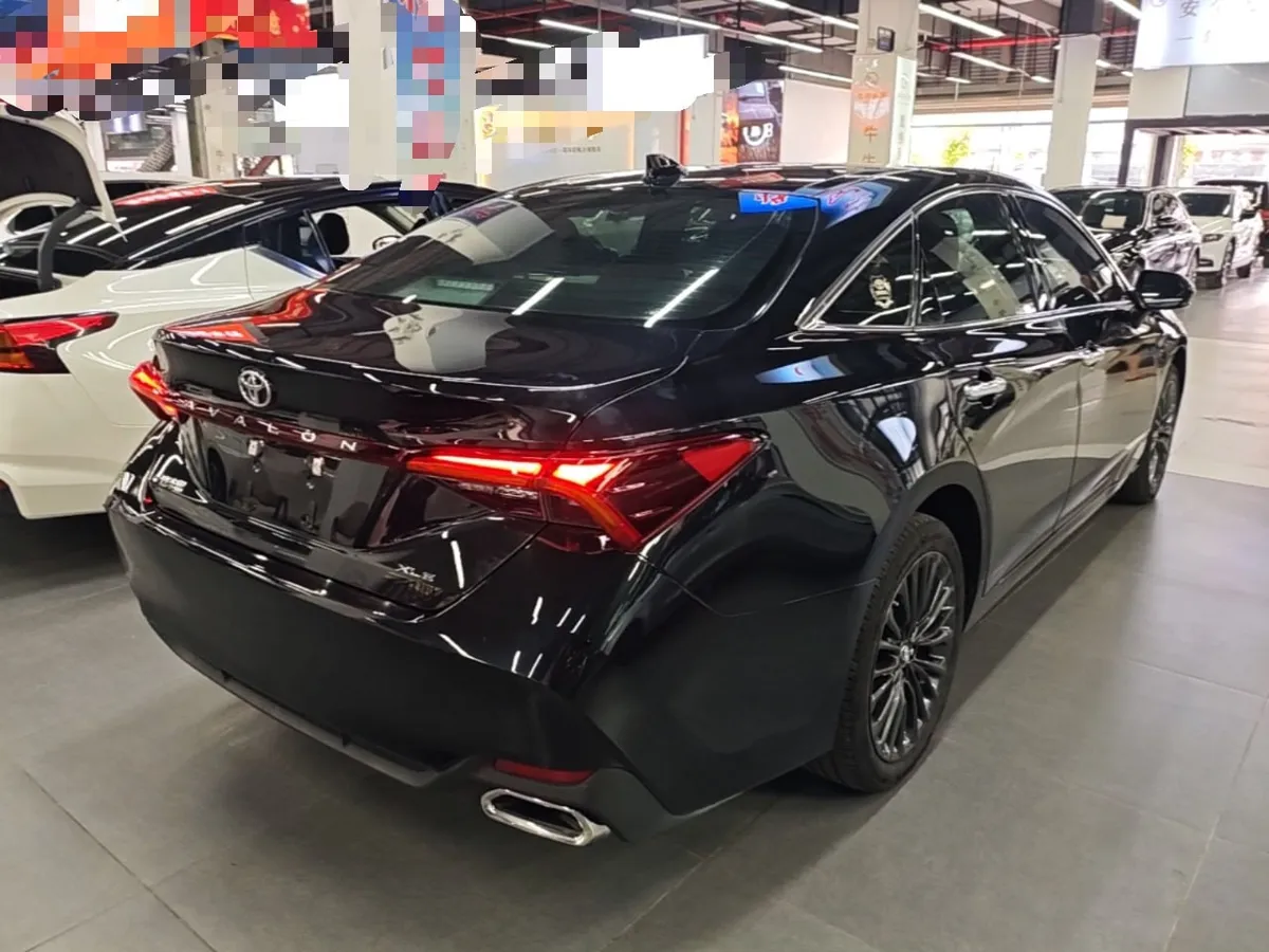 TOYOTA AVALON PREMIUM 2022