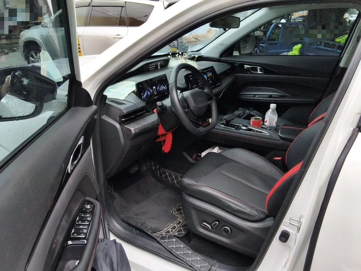 CHANGAN OSHAN Z6 2022