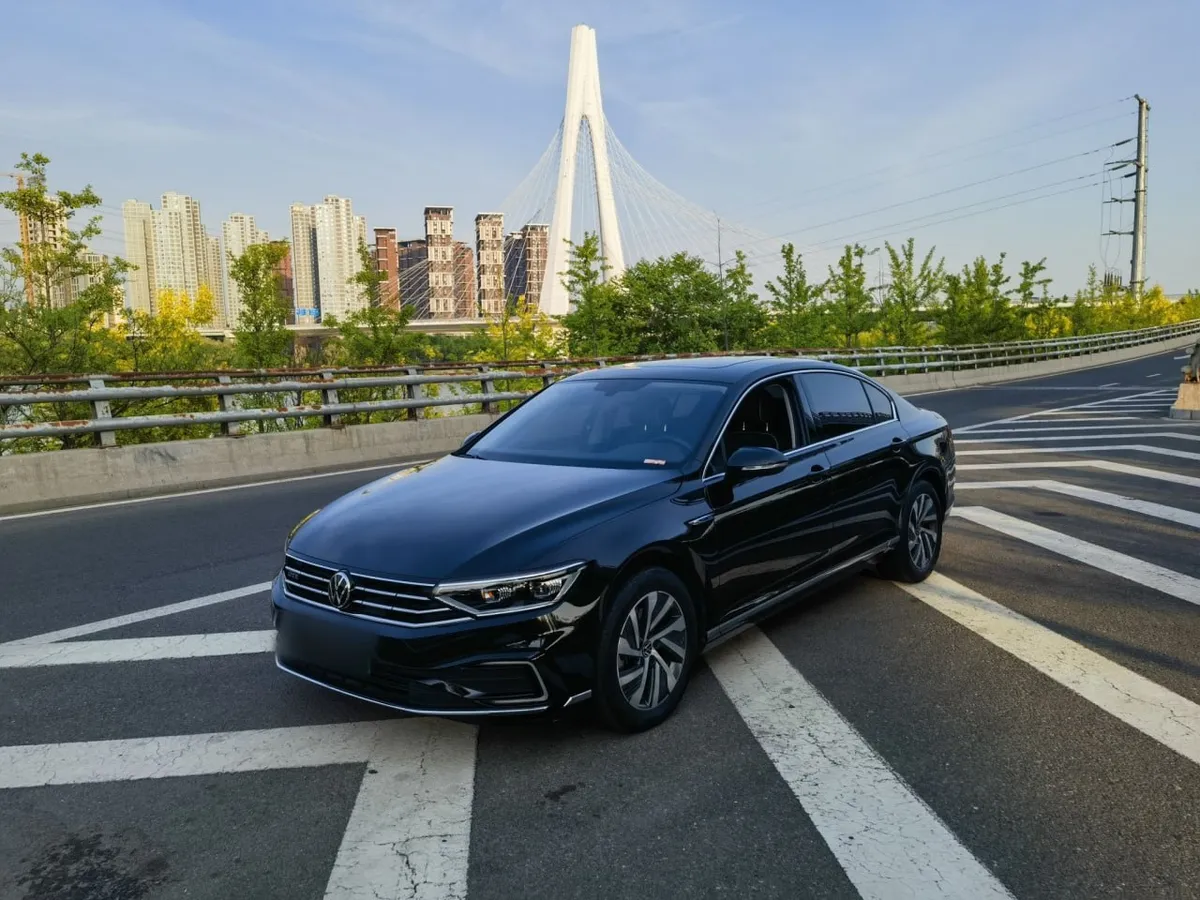VOLKSWAGEN MAGOTAN LUXURY 2022