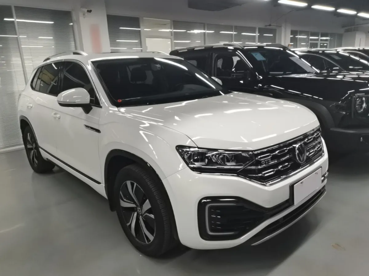 VOLKSWAGEN TAYRON LUXURY 2021