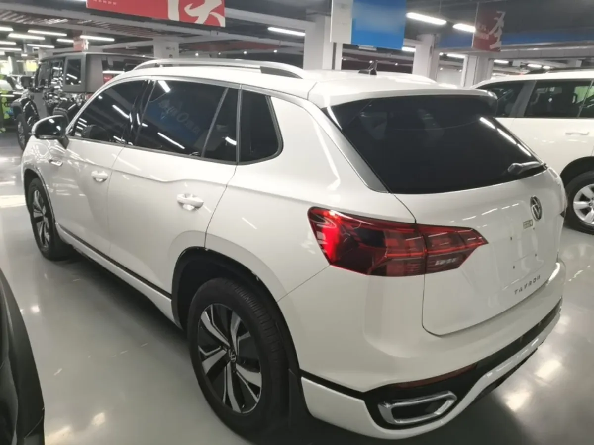VOLKSWAGEN TAYRON LUXURY 2021