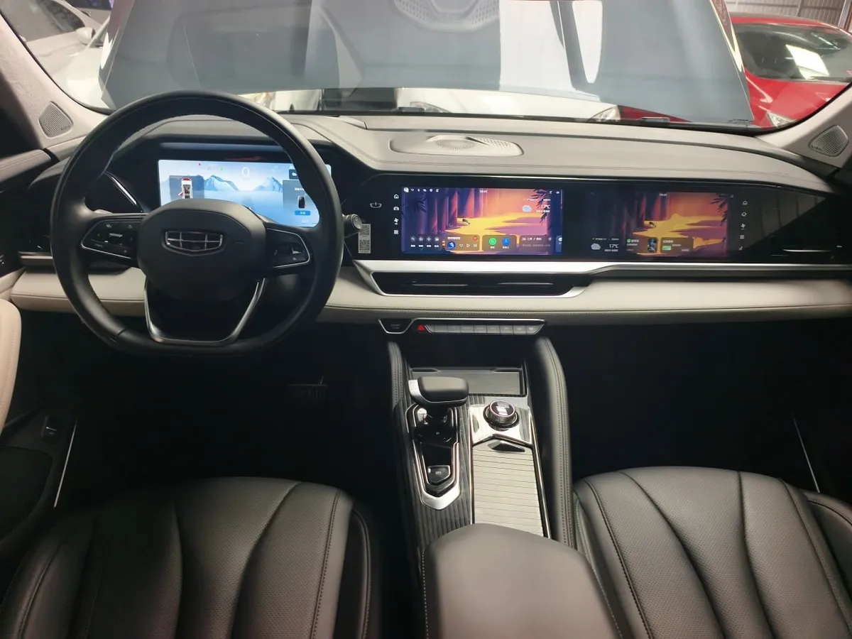 GEELY MONJARO 2023