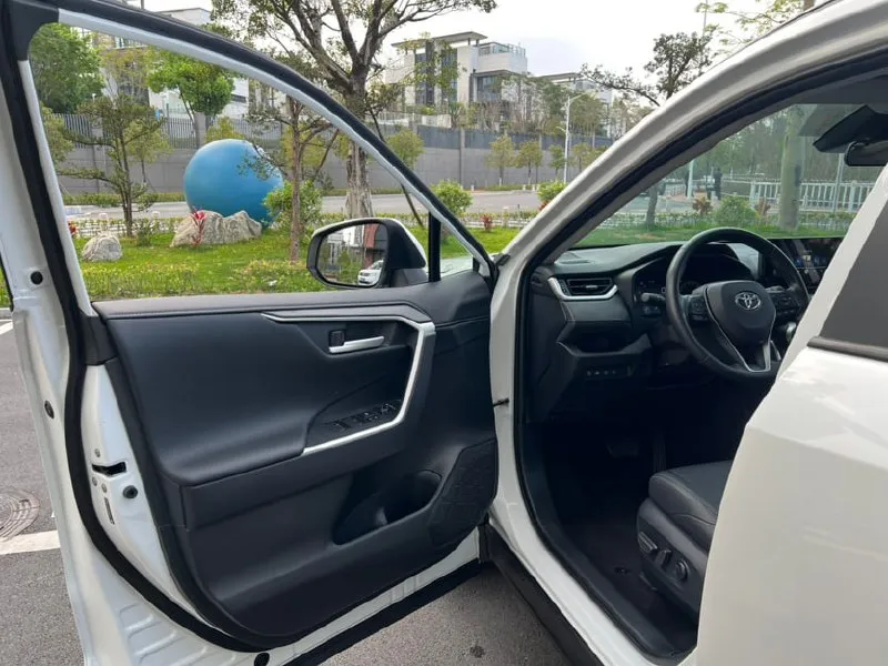 TOYOTA WILDLANDER LUXURY 2023