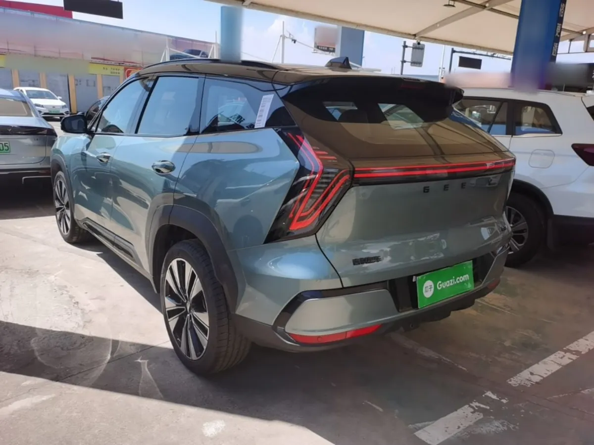 GEELY BOYUE L 2025