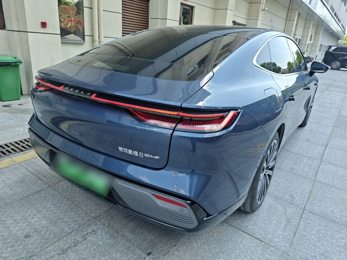 GEELY GALAXY STAR 8 2025