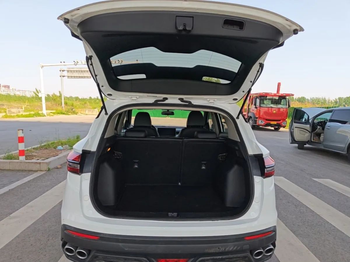 GEELY AUTO COOLRAY 2023