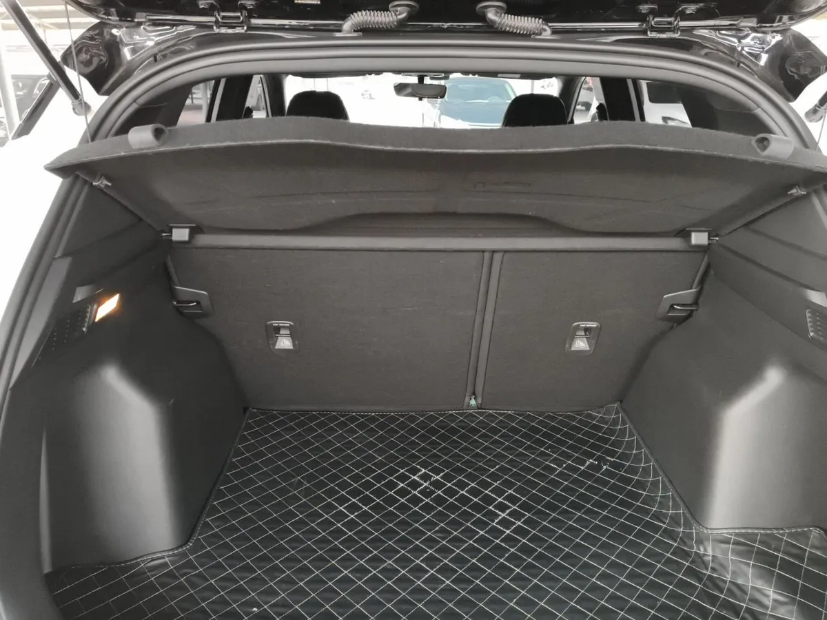 GEELY COOLRAY 2022