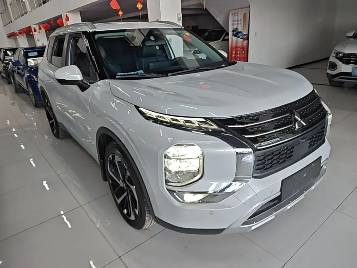 MITSUBISHI OUTLANDER PRESTIGE 2022