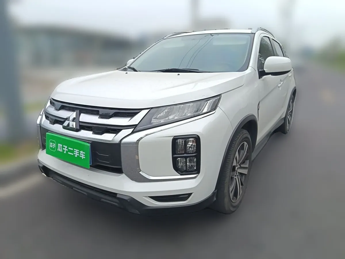 MITSUBISHI ASX 2022