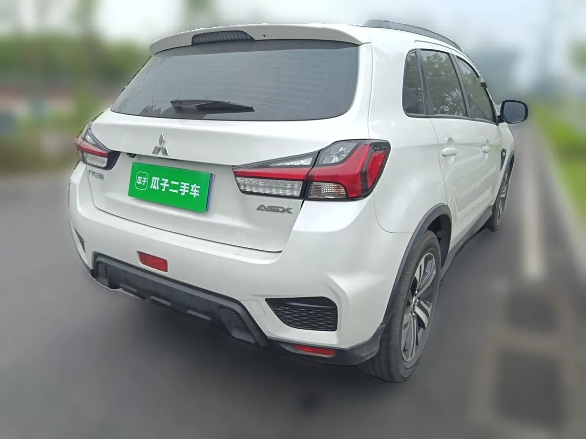 MITSUBISHI ASX 2022