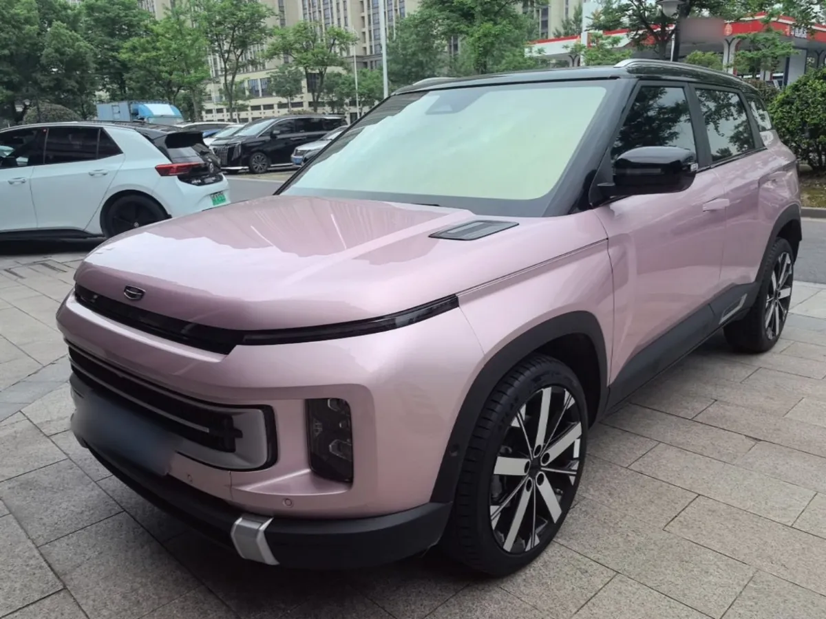 GEELY ICON 2022