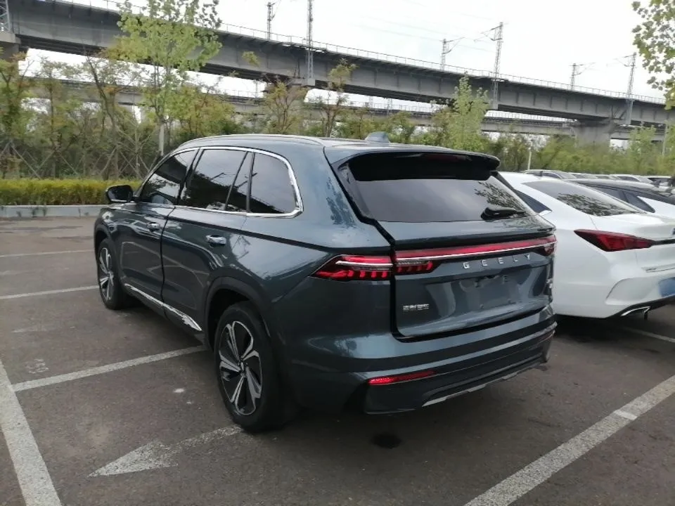 GEELY MONJARO 2022