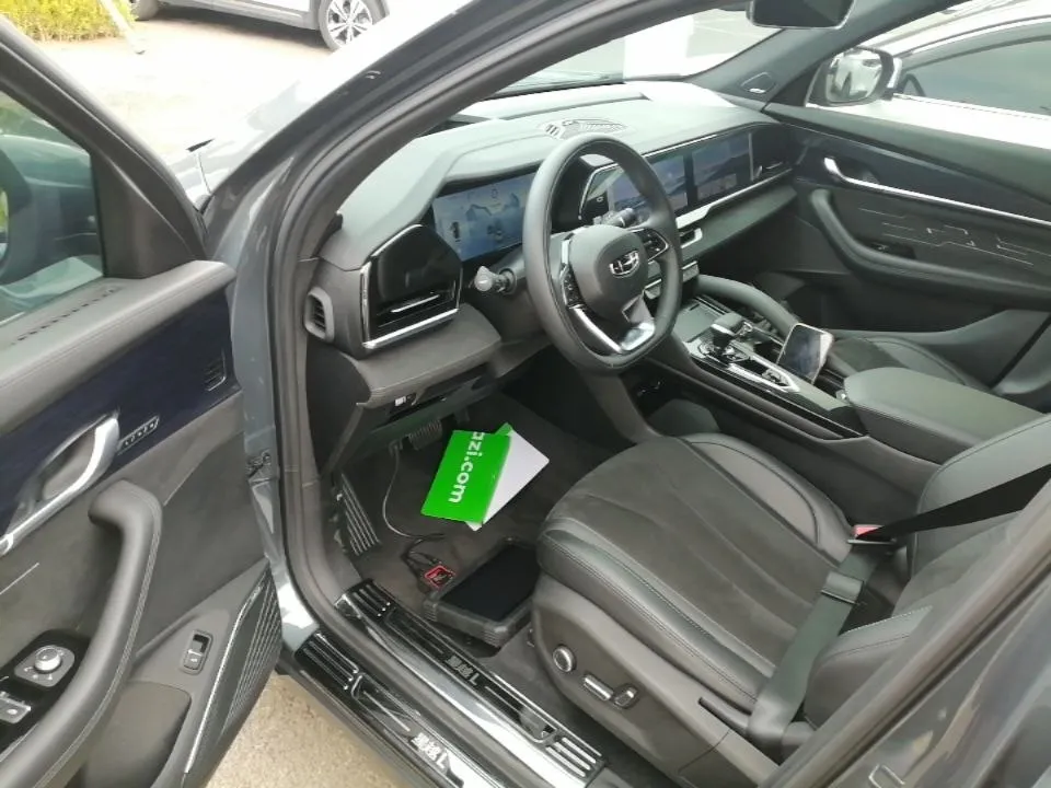 GEELY MONJARO 2022