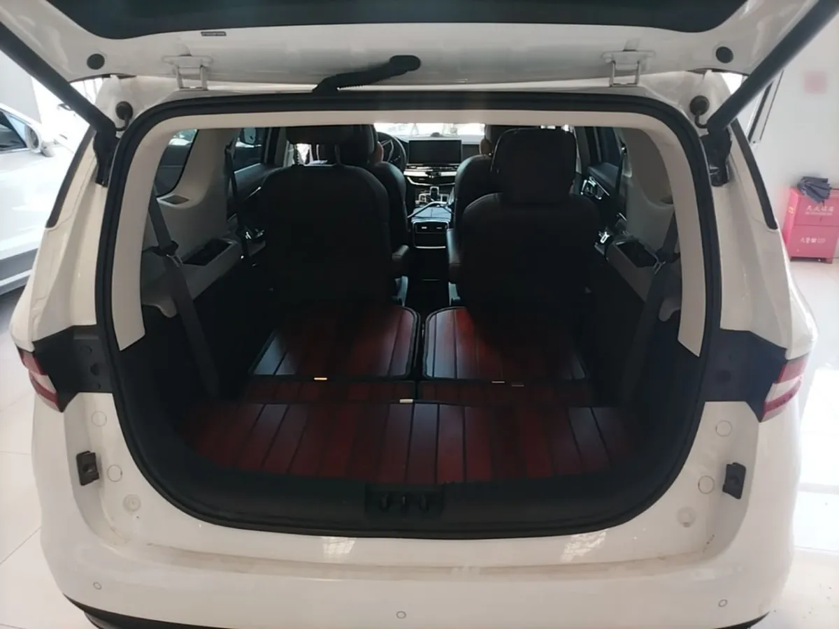 GEELY JIAJIE 2021
