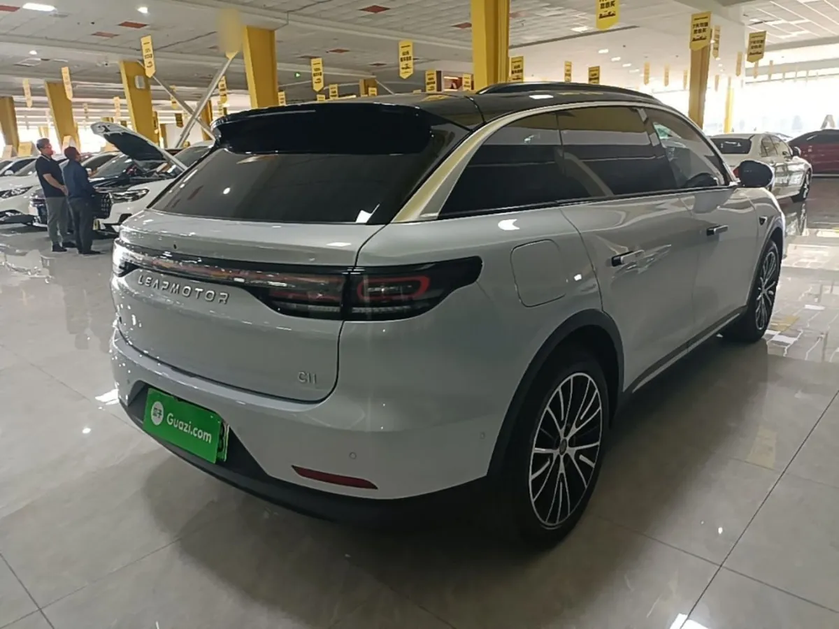LEAPMOTOR C11 PRESTIGE 2025