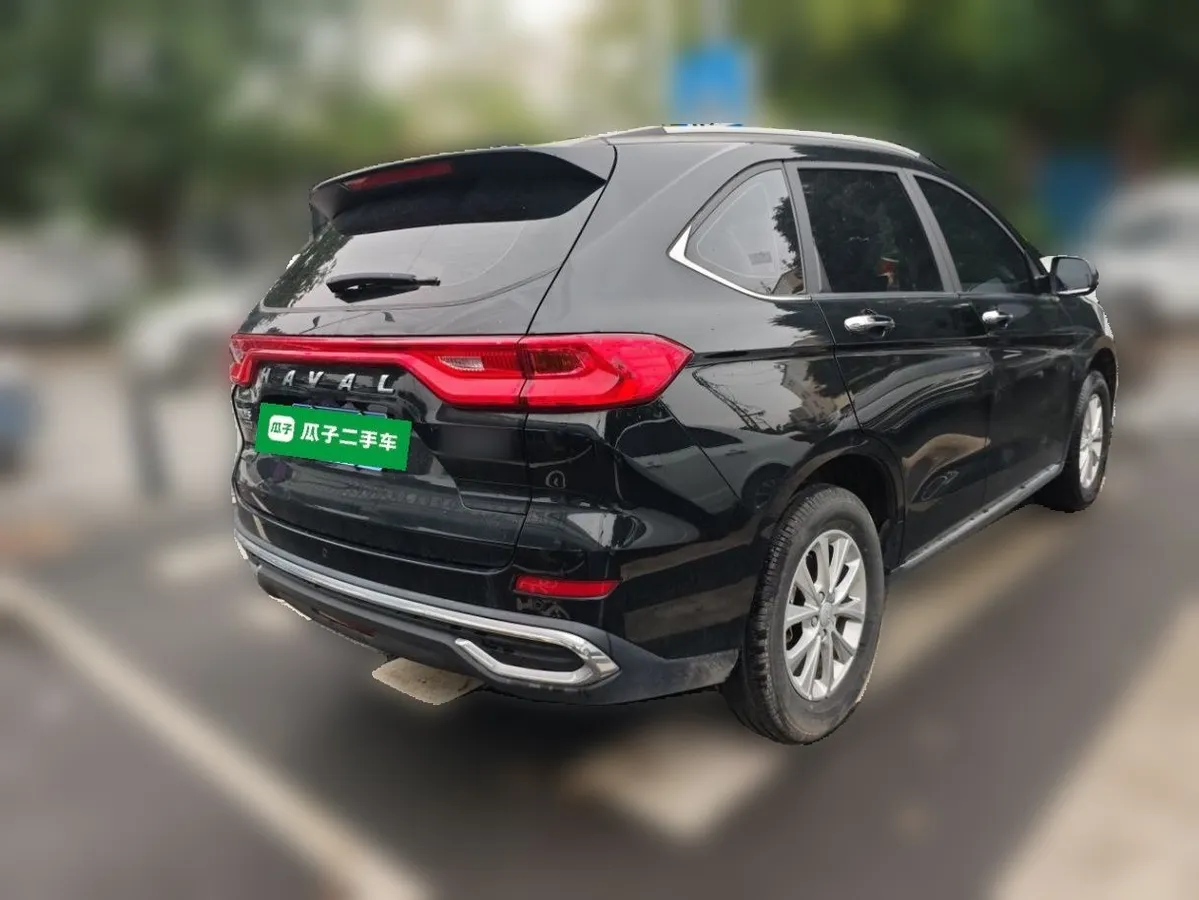 HAVAL M6 LUXURY 2022