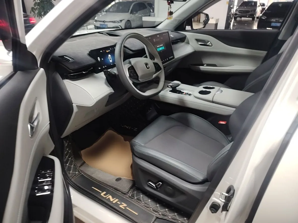 CHANGAN UNI-T PREMIUM 2024