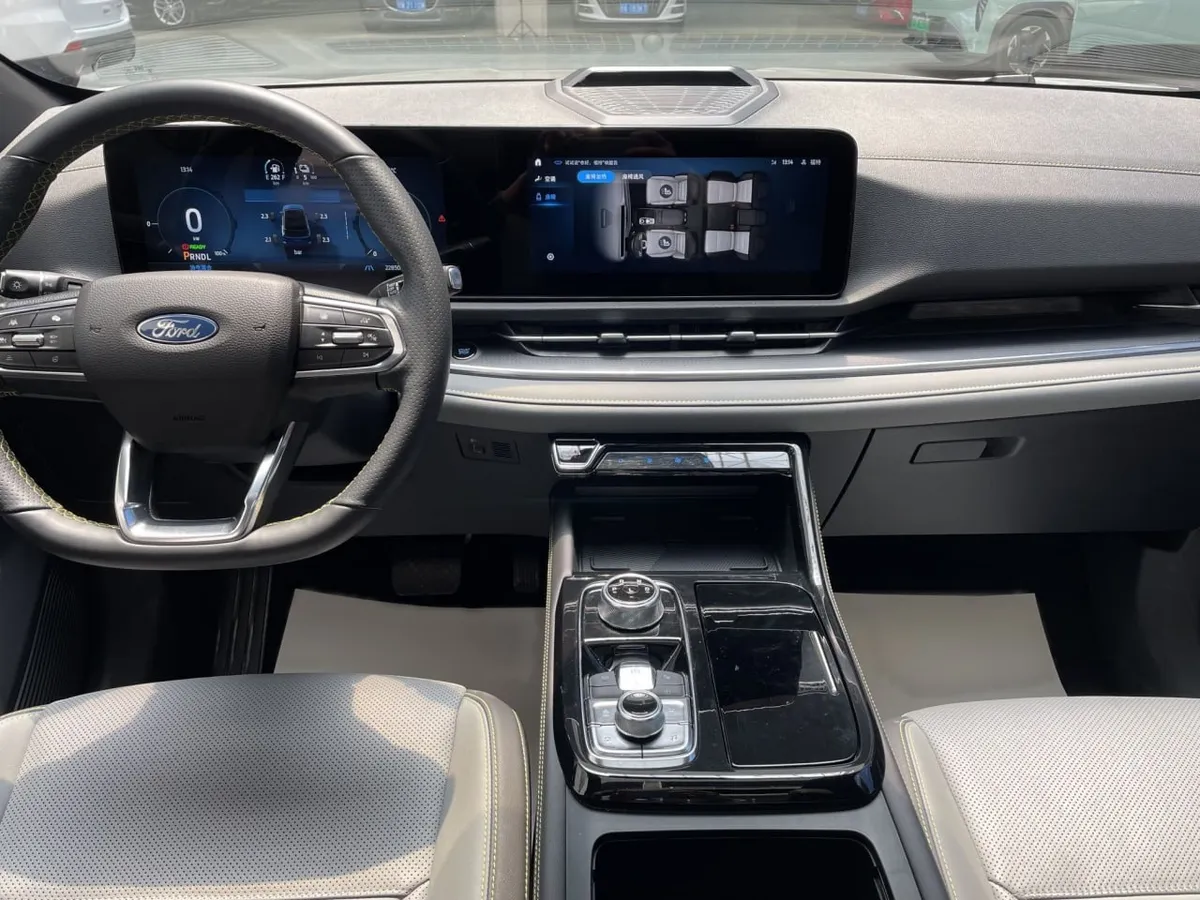 FORD EQUATOR SPORT LUXURY 2024