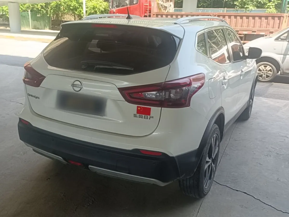 NISSAN QASHQAI 2023