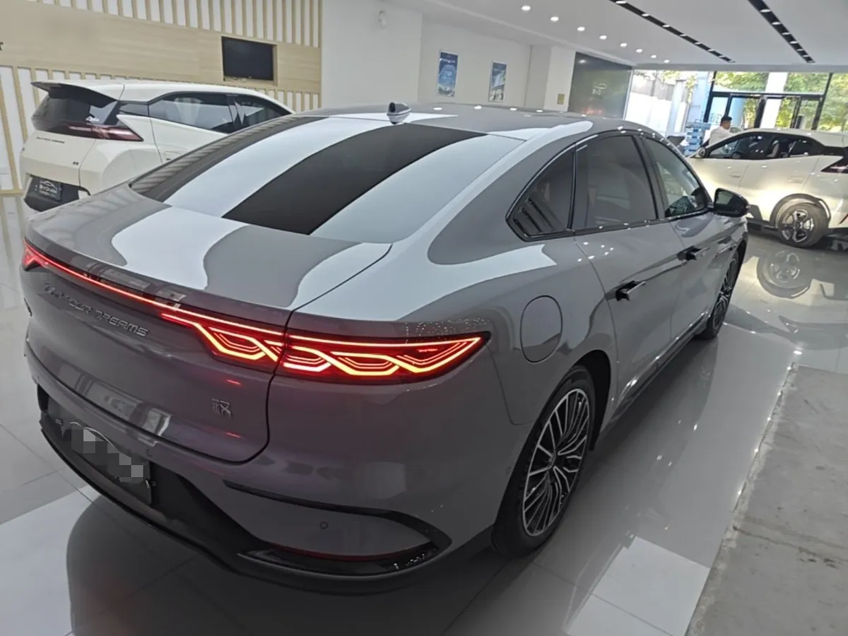 BYD HAN 2024