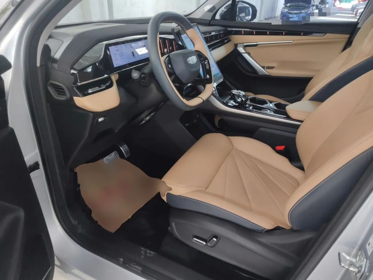 GEELY BOYUE L PRESTIGE 2022