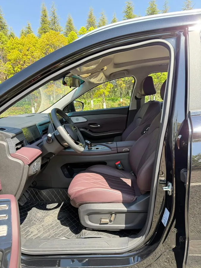 JETOUR X90 PRO 2025
