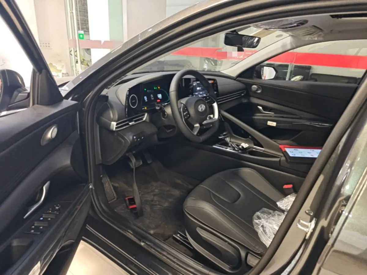 HYUNDAI ELANTRA ELITE 2026