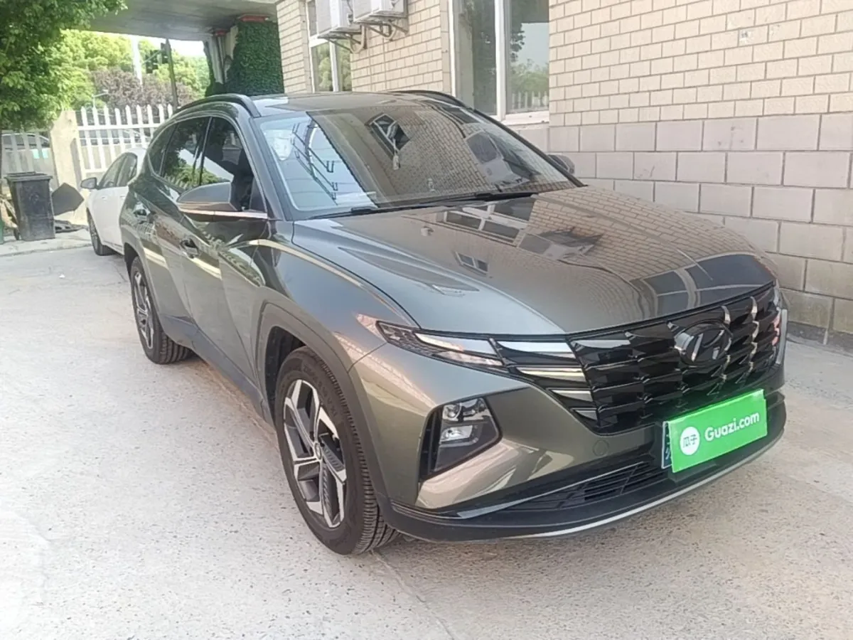 HYUNDAI TUCSON PRESTIGE 2023