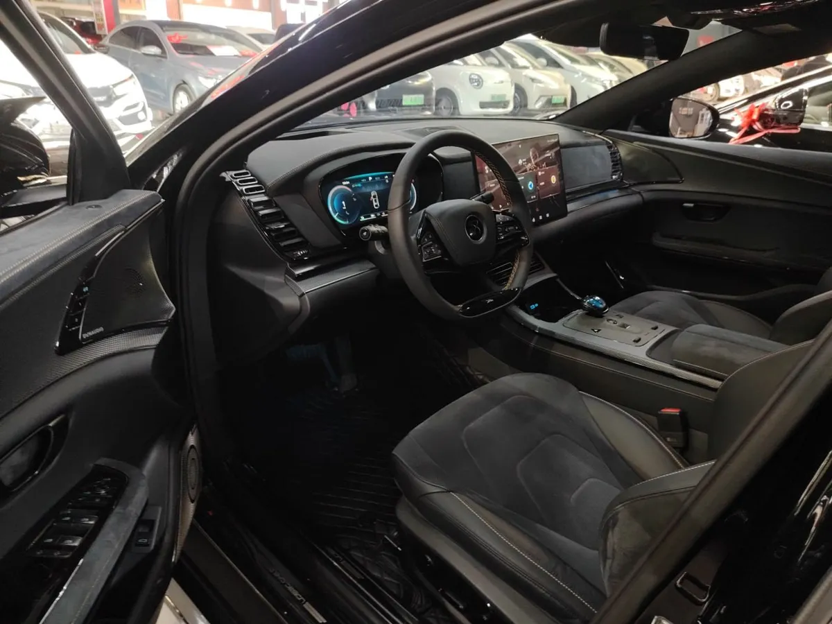BYD HAN 2023