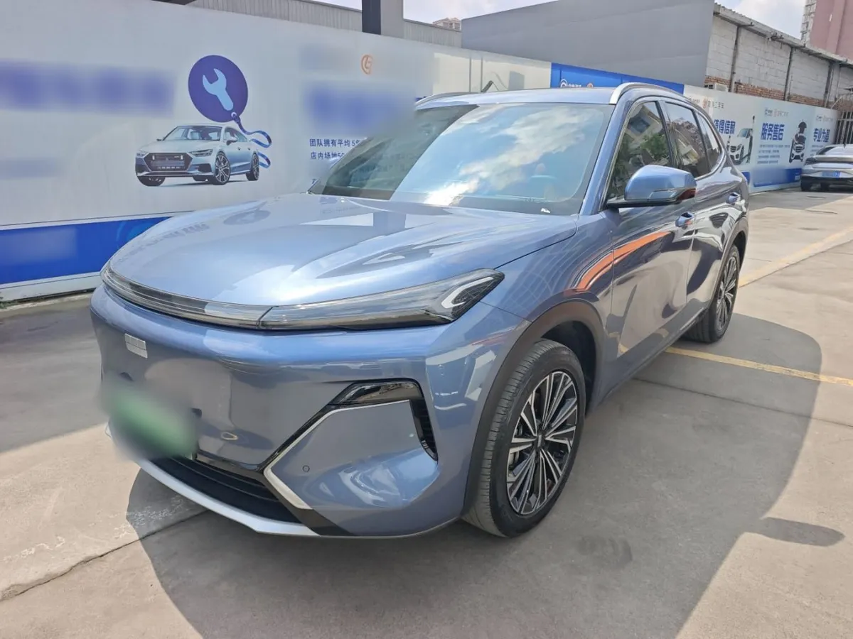 GEELY GALAXY STARSHIP EM-I GALAXY STARSHIP 7 EM-I 2025