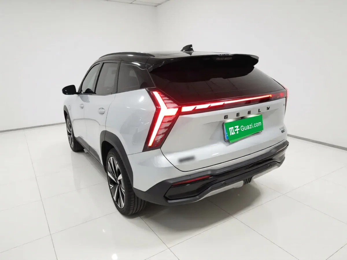GEELY BOYUE L 2022