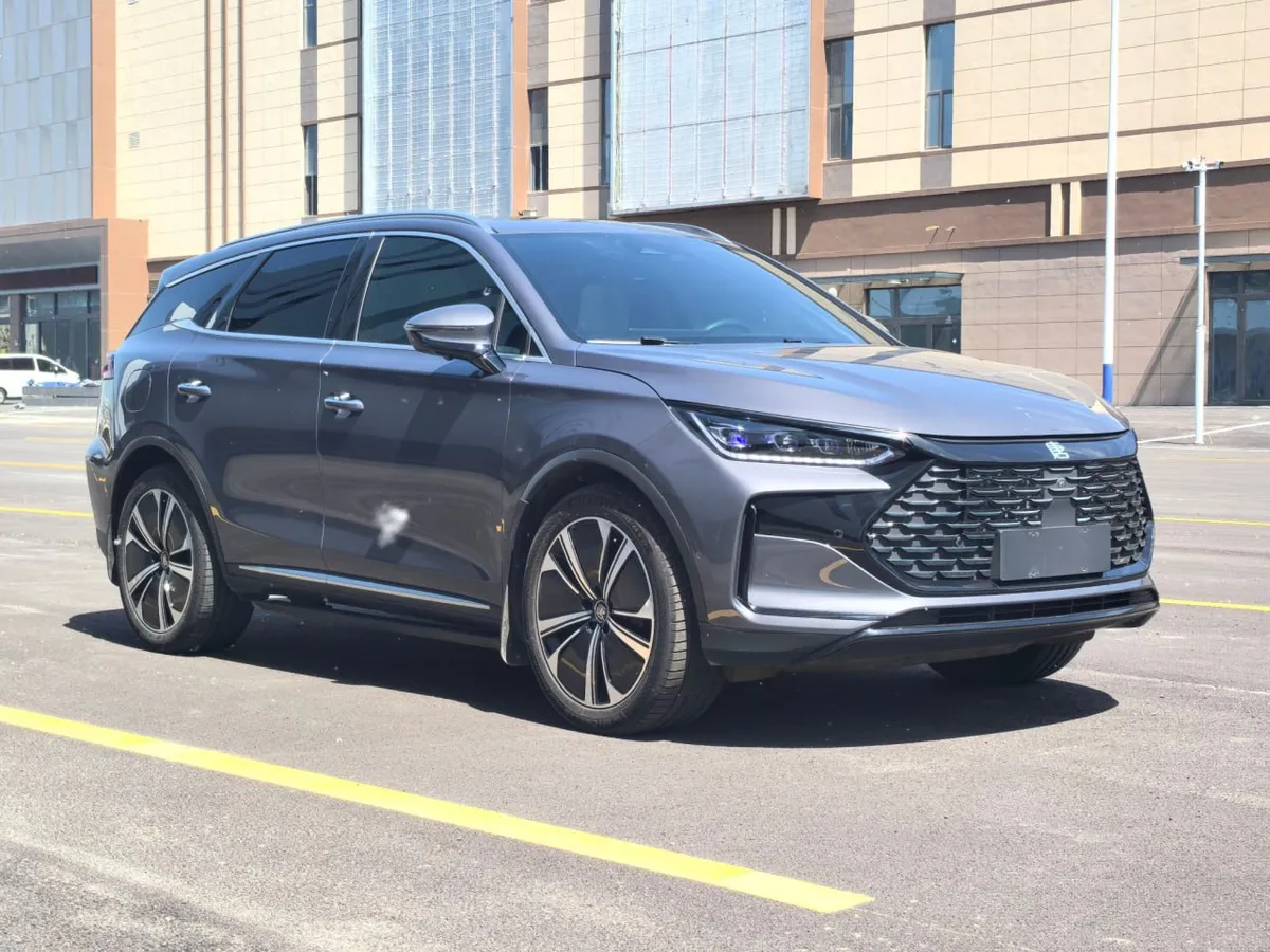 BYD TANG 2023
