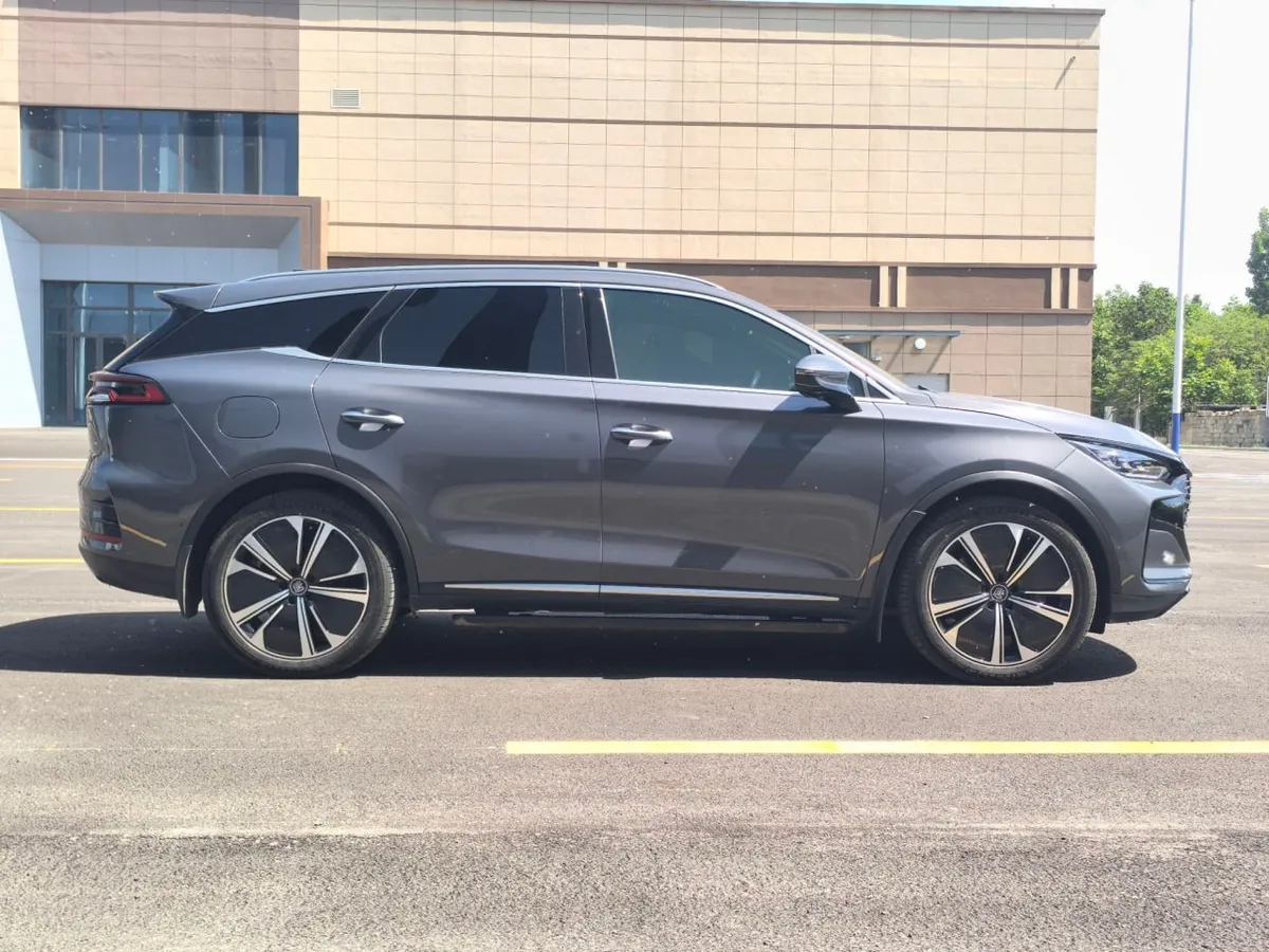 BYD TANG 2023