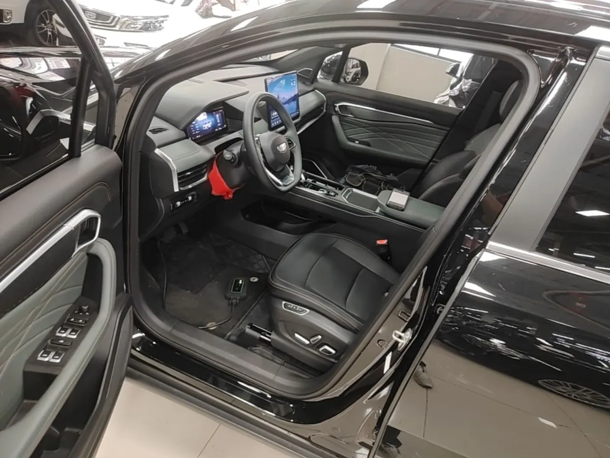 GEELY HAOYUE L 2024