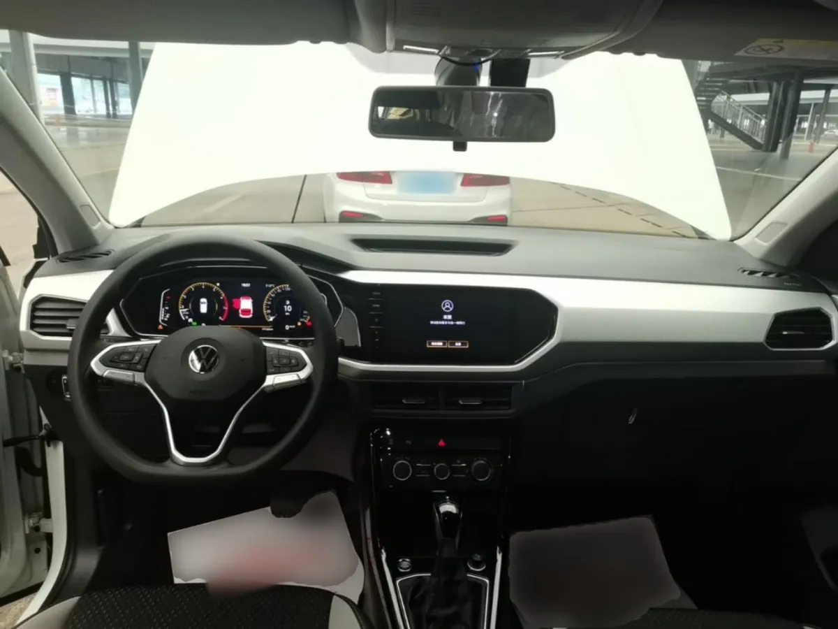 VOLKSWAGEN TACQUA 2022