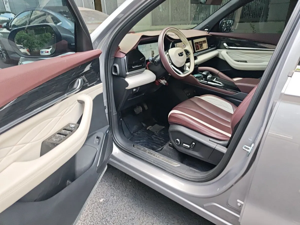 GEELY MONJARO PREMIUM 2022