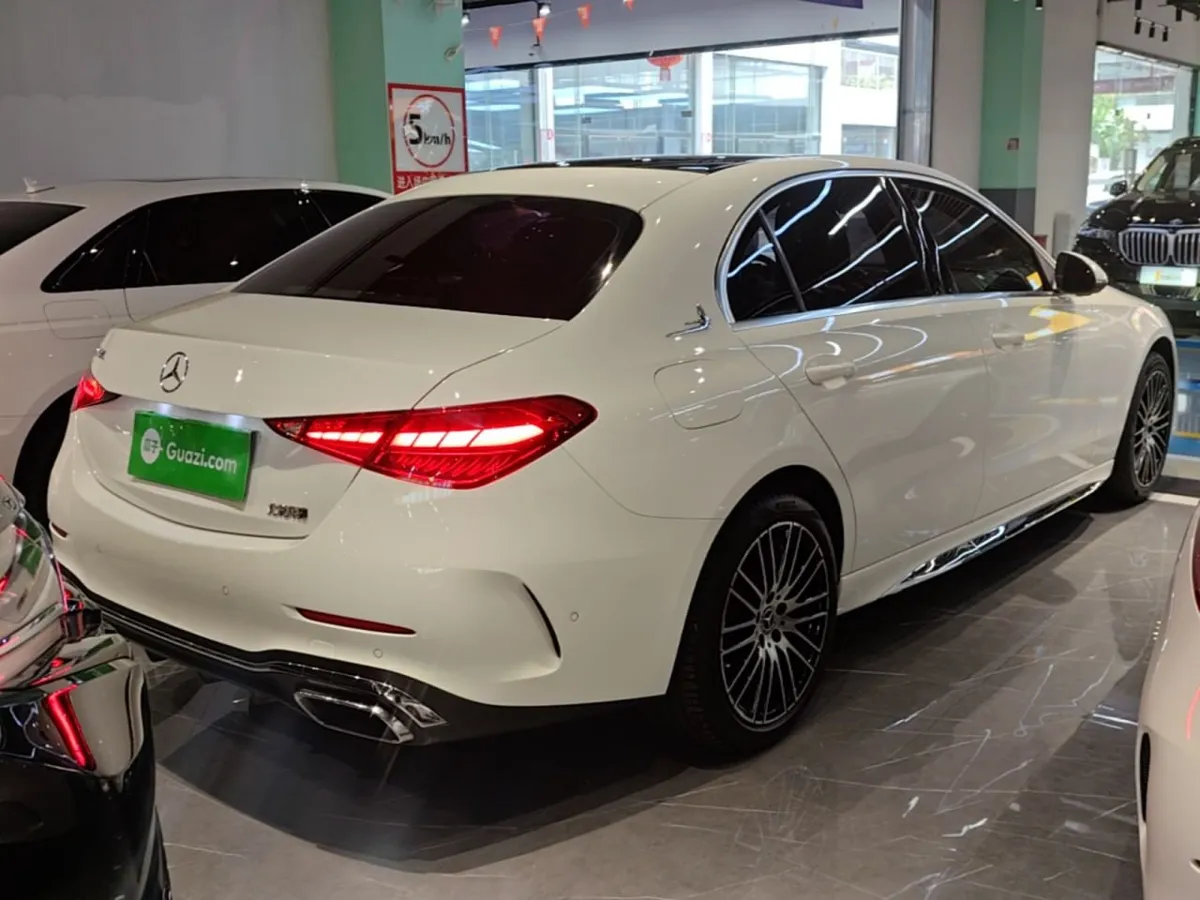 MERCEDES-BENZ C-CLASS 2023