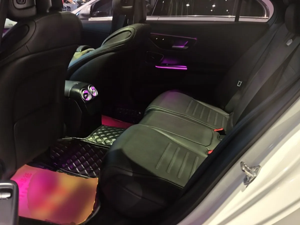 MERCEDES-BENZ C-CLASS 2023