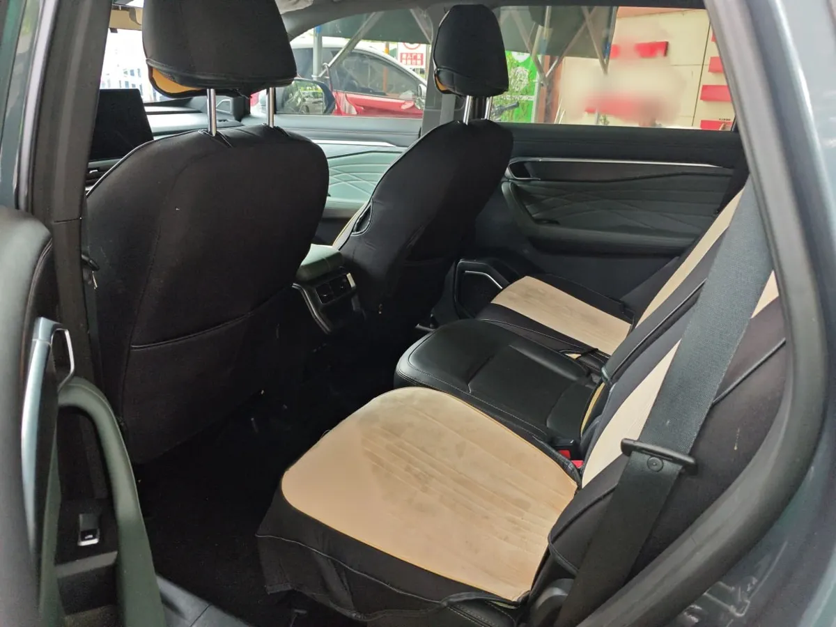 GEELY OKAVANGO PRESTIGE 2023