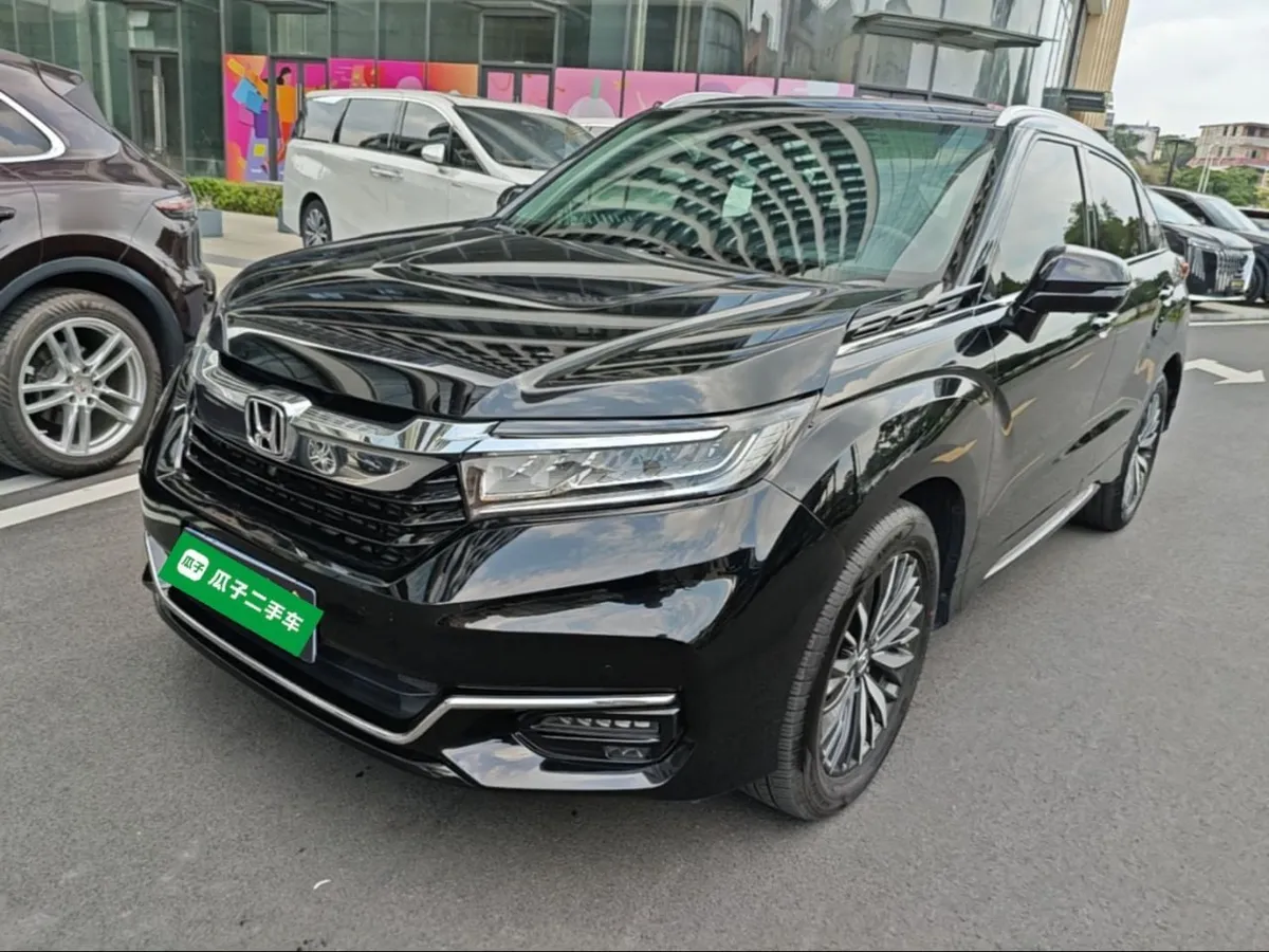 HONDA AVANCIER 2022